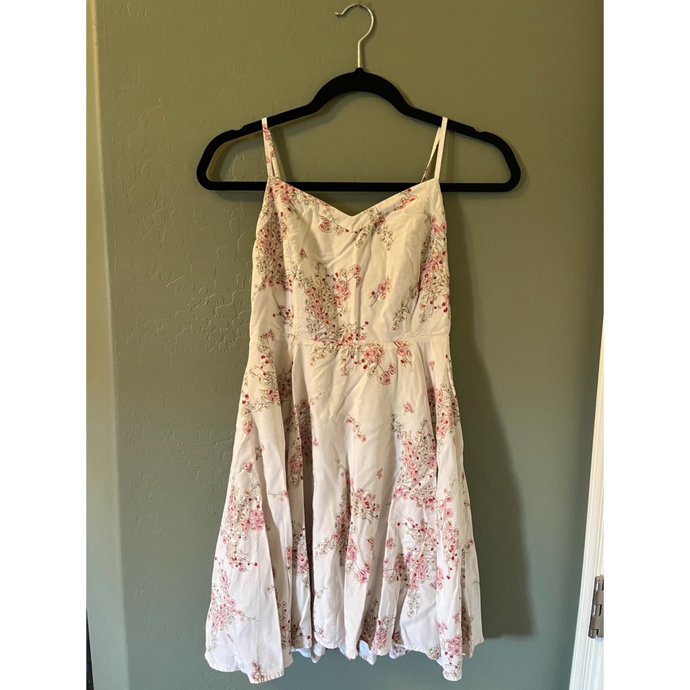🌟 Old Navy Pink & White Delicate Floral Dress Size Petite Small